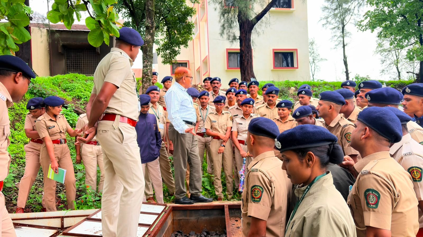 क्षेत्रीय अभ्यास दौरा प्रात्यक्षिक वनअभियांत्रिकी
