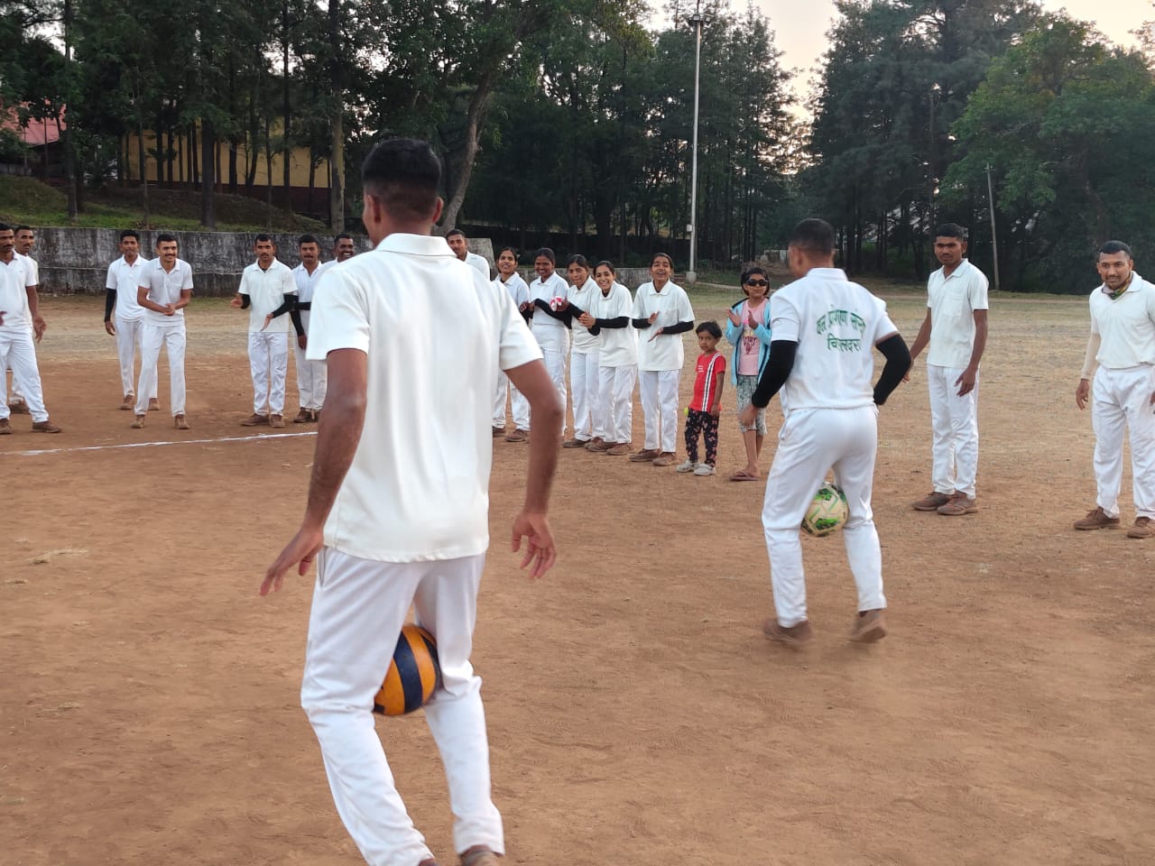 Hook the  Ball - Recreational Game