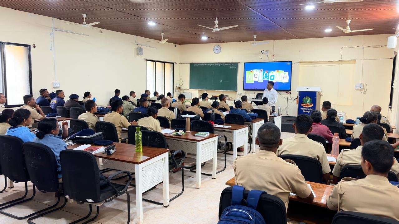 भूमी अभिलेख तासिका