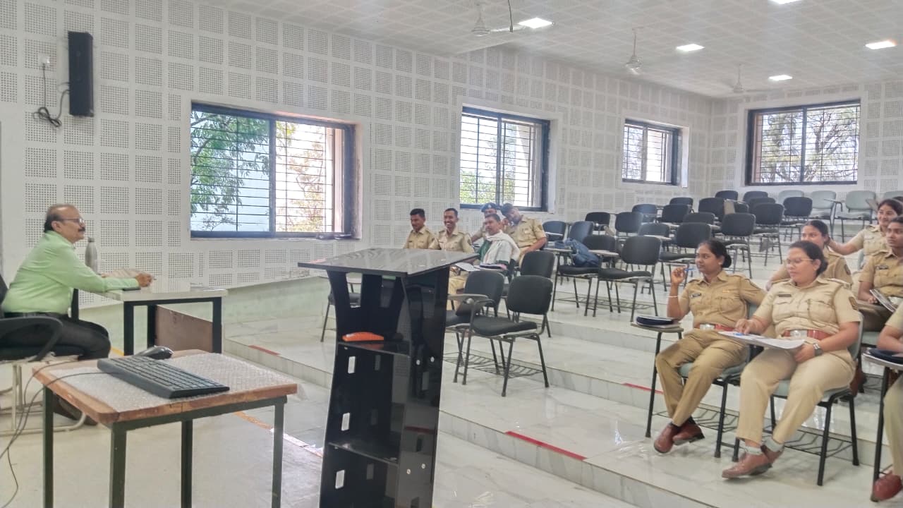 विषय: रोपवन व रोपवाटीका तंत्र.