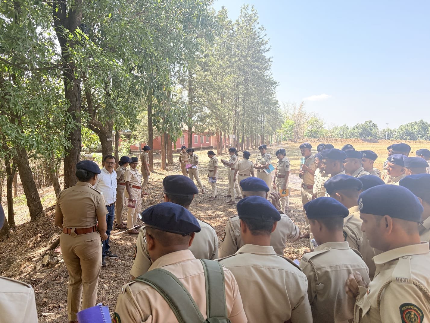 क्षेत्रीय अभ्यास दौरा  मृद व जलसंधारण