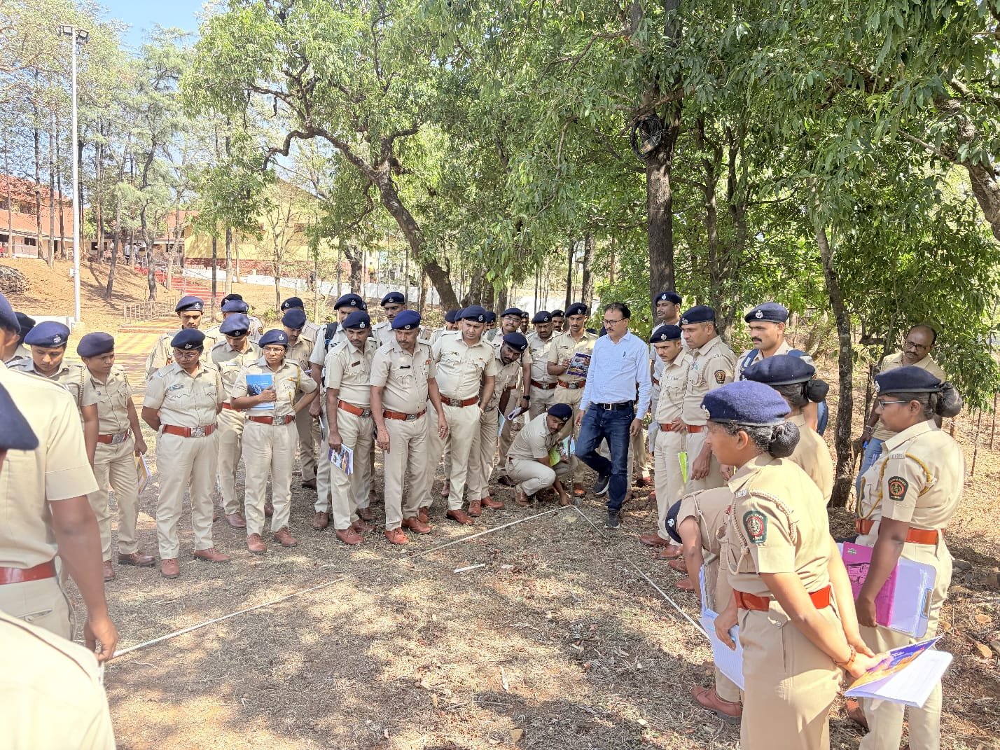 क्षेत्रीय अभ्यास दौरा  मृद व जलसंधारण
