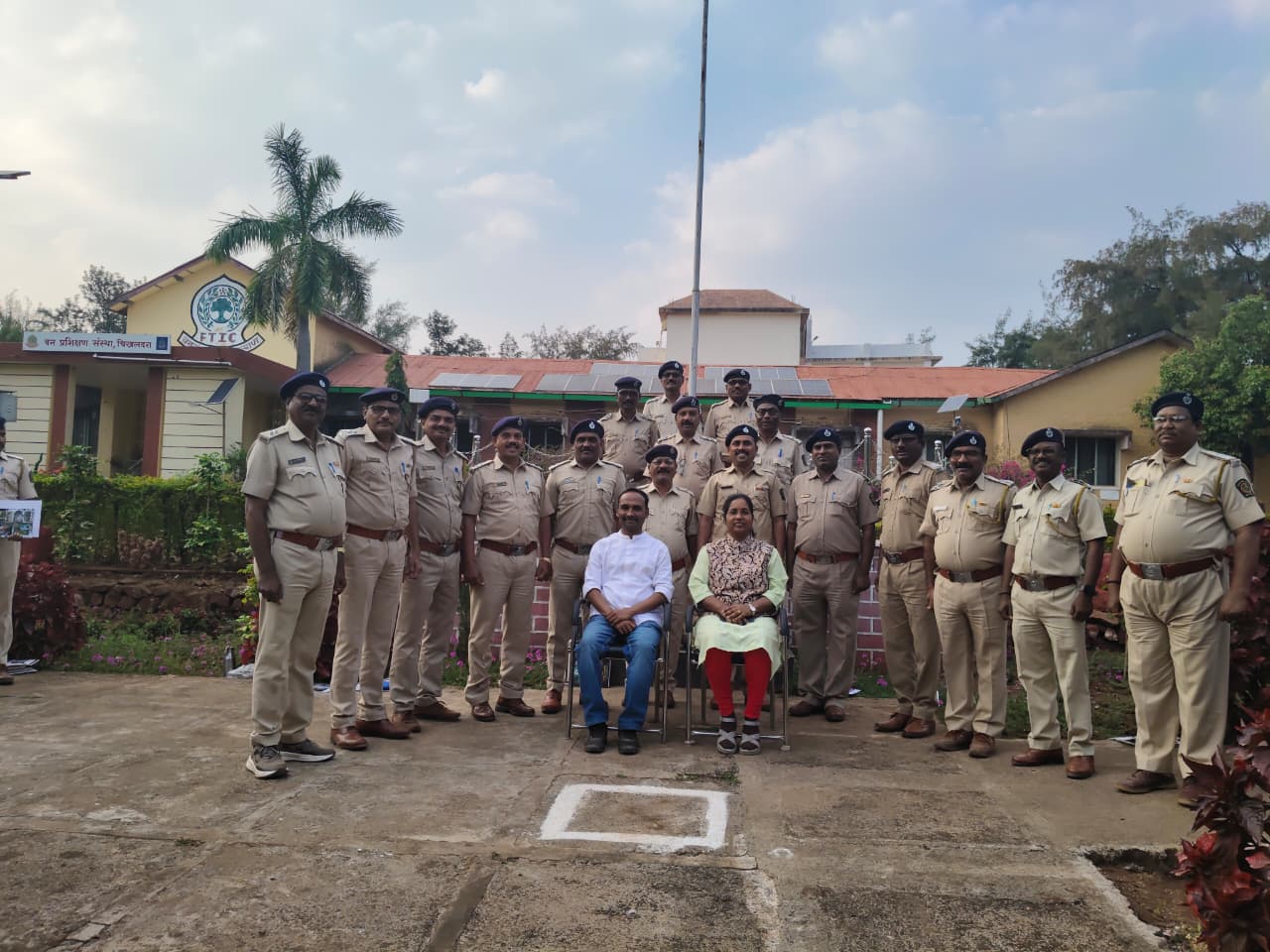 वनरक्षक /वनपाल यांचे अल्पमुदत प्रशिक्षण प्रमाणपत्र वितरण