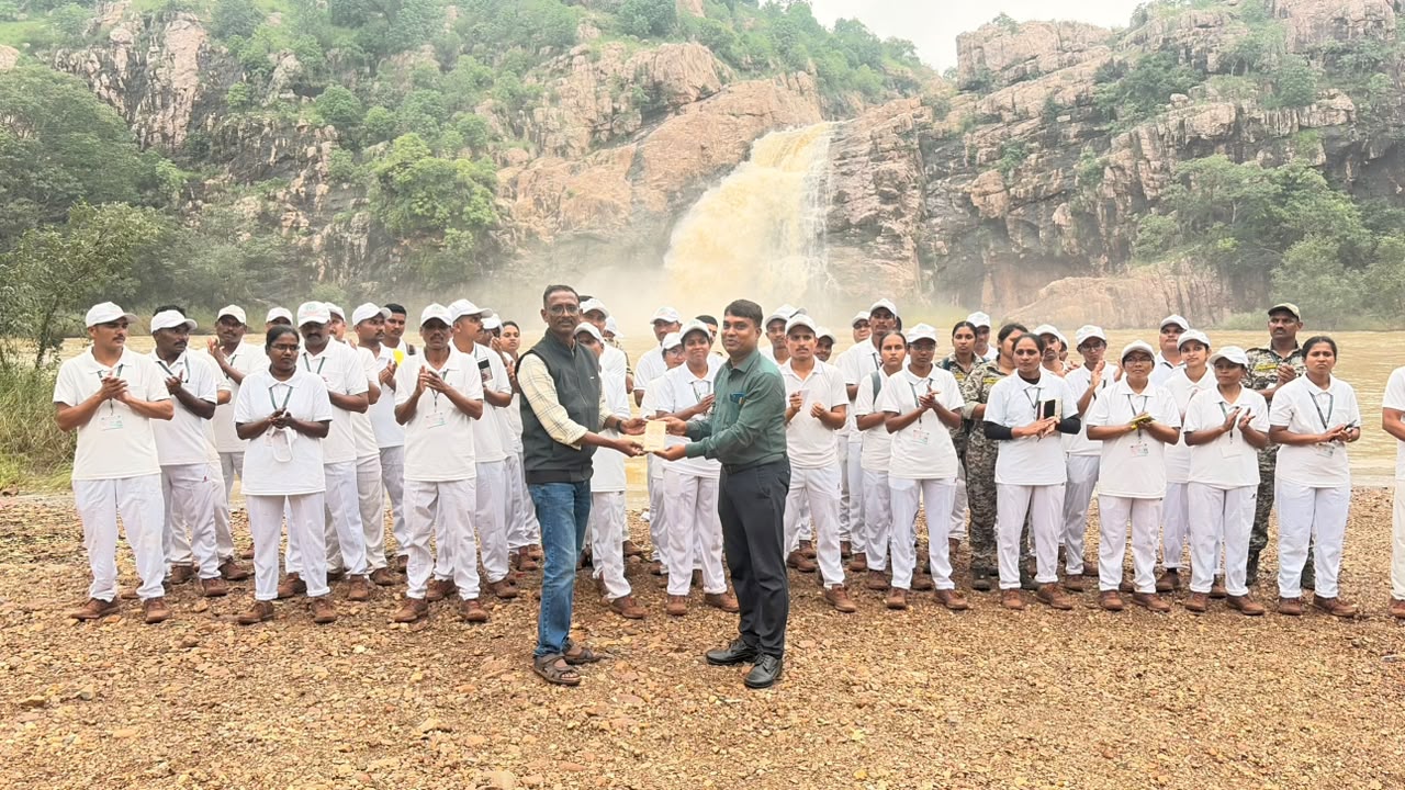 सालेकसा हजरा फॉल